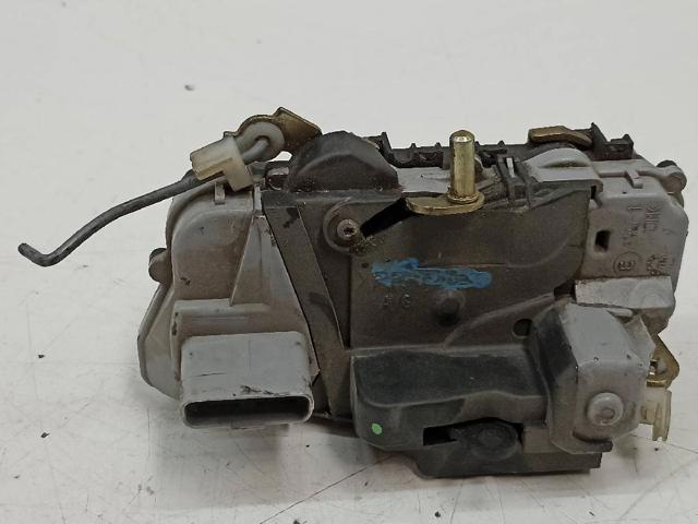 9135H5 PEUGEOT Cerradura de puerta delantera izquierda  disponible Alicante