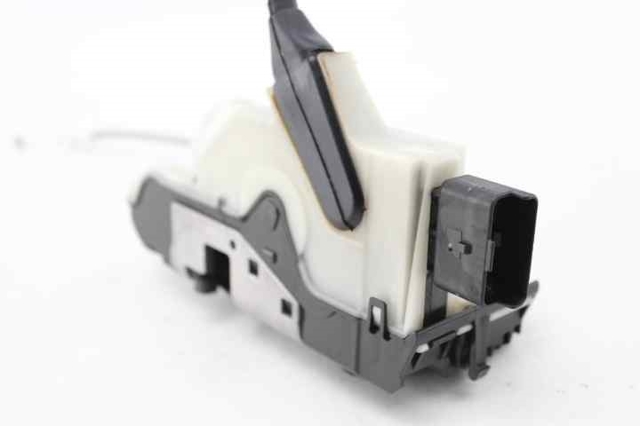 9135HQ PEUGEOT Cerradura comprar Bilbao