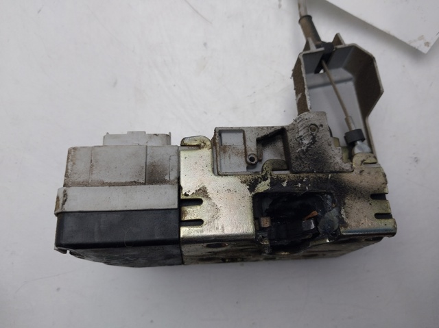 PEUGEOT 9135L0 Cerradura de puerta delantera izquierda  disponible Valladolid