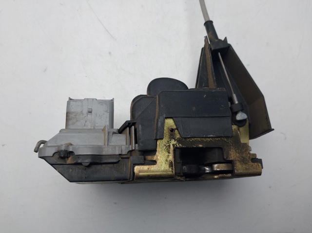 9135L0 Cerradura de puerta delantera izquierda  comprar en Reus