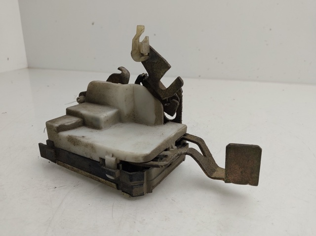 9135N8 PEUGEOT Cerradura  en stock Córdoba