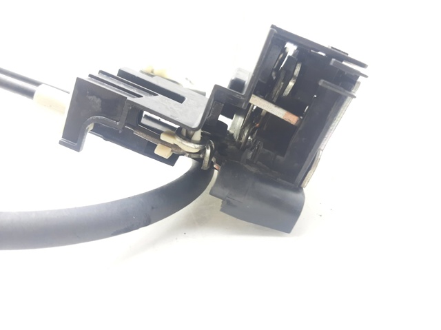PEUGEOT 9135N8 Cerradura de puerta delantera izquierda  comprar en Albacete