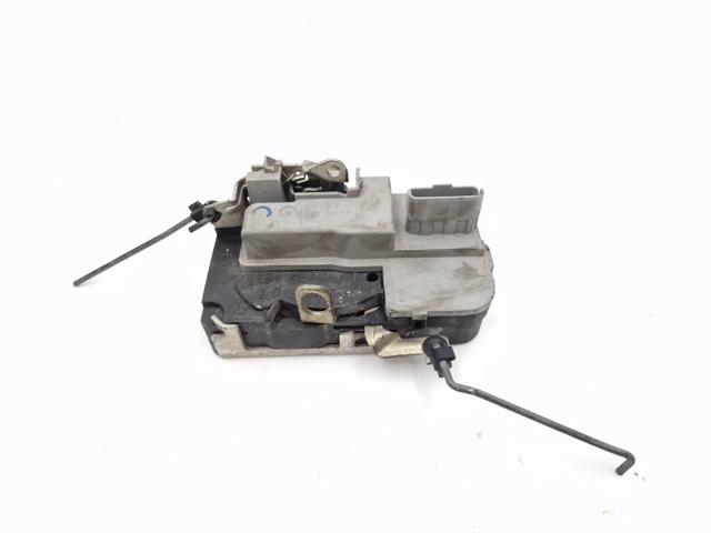 9135R9 Cerradura de puerta delantera izquierda  disponible Utrera