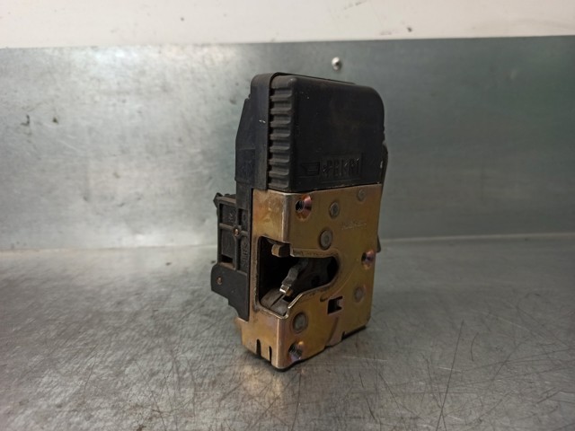 9136J0 Peugeot/Citroen