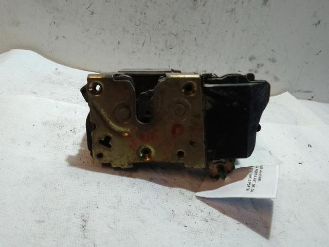 9136J0 Cerradura de puerta delantera derecha  disponible Utrera