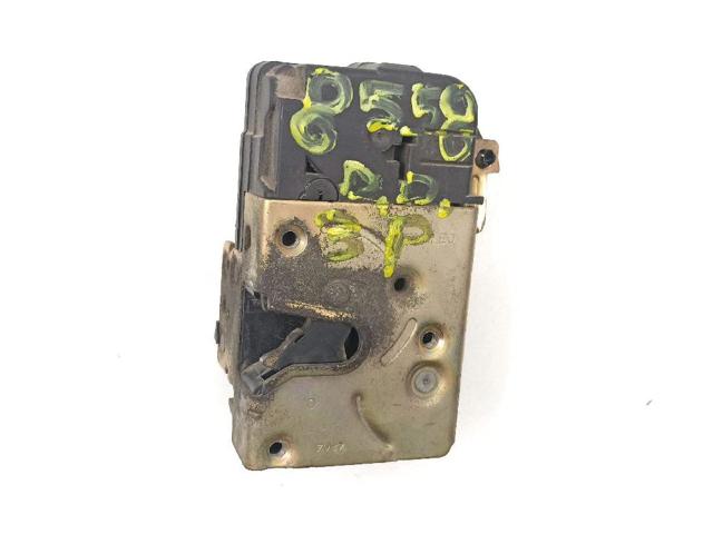 9136J0 Cerradura de puerta delantera derecha  en stock Sabadell