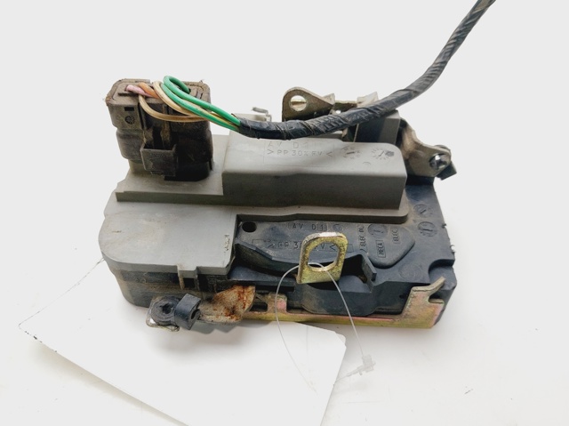 PEUGEOT 9136J1 Cerradura de puerta delantera derecha  comprar en Ponferrada