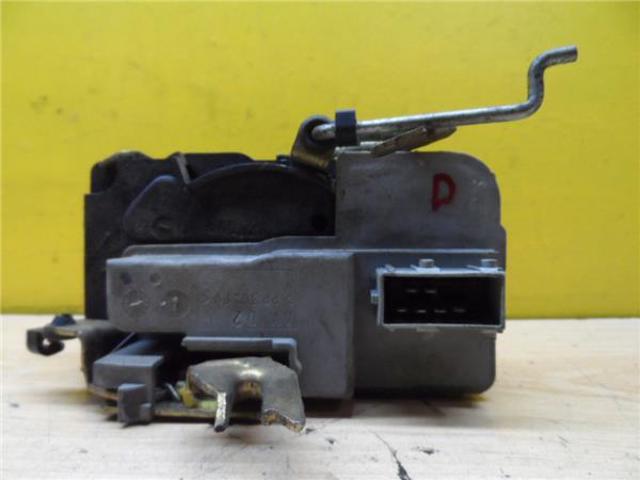 9136J2 Cerradura de puerta delantera derecha  en stock Castellón