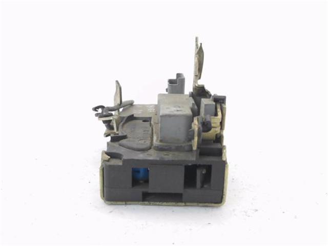 9136J2 PEUGEOT Cerradura de puerta delantera derecha  en stock Gandía