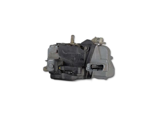 9136J3 Cerradura de puerta delantera derecha comprar Sevilla