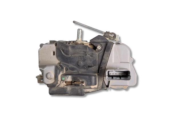 9136J3 PEUGEOT Cerradura de puerta delantera derecha  en stock Córdoba