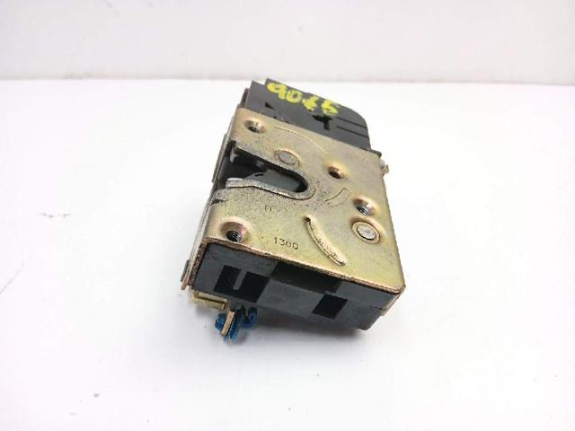 PEUGEOT 9136J6 Cerradura de puerta delantera derecha comprar Pamplona