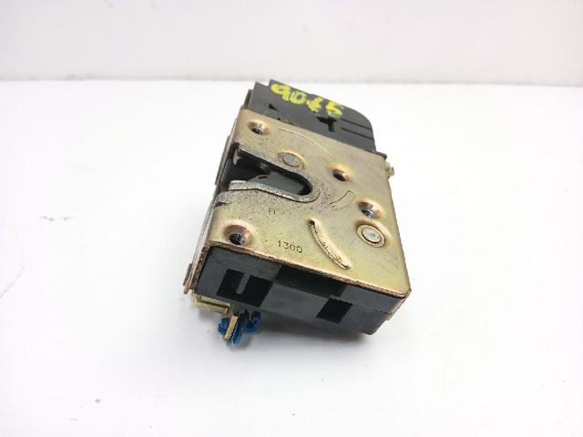 9136J6 PEUGEOT Cerradura de puerta delantera derecha  disponible Ourense