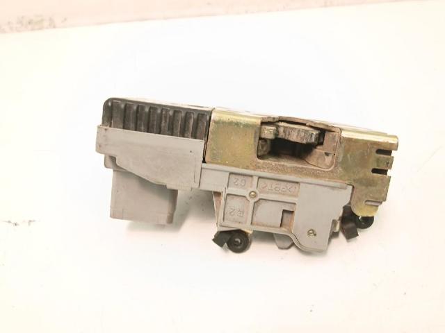 PEUGEOT 9136J6 Cerradura de puerta delantera derecha  disponible España