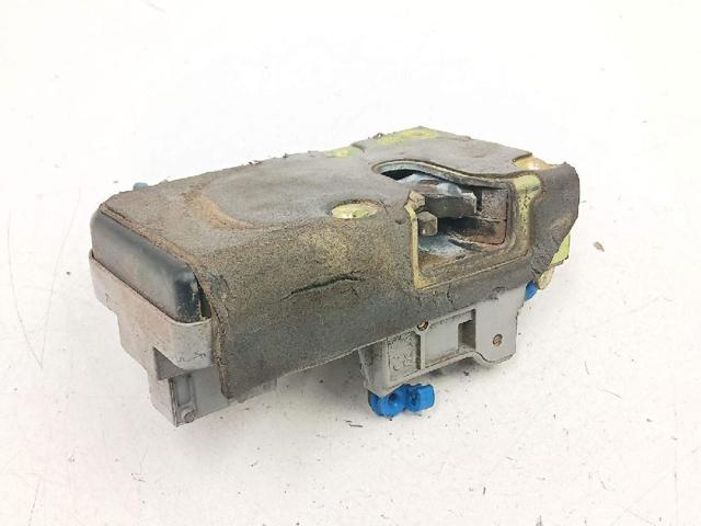 9136J6 PEUGEOT Cerradura de puerta delantera derecha  en stock Córdoba