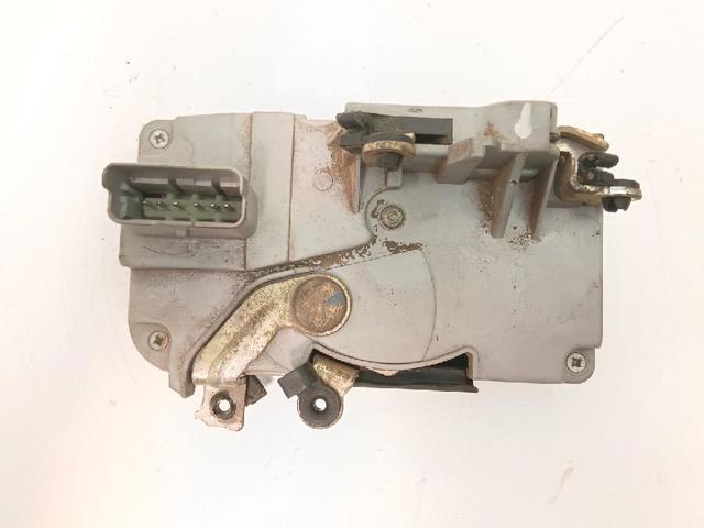 PEUGEOT 9136J6 Cerradura de puerta delantera derecha  disponible Lugo