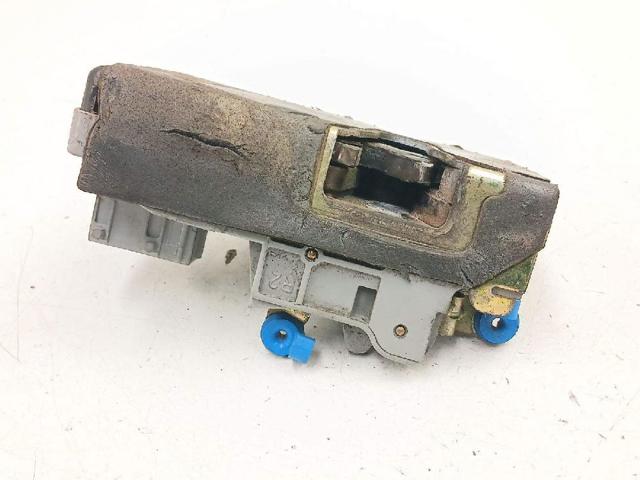 9136J6 Cerradura de puerta delantera derecha  comprar en Pontevedra