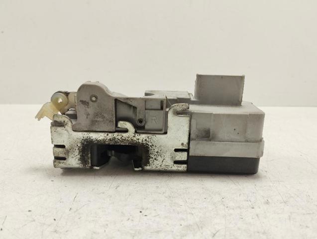 PEUGEOT 9136J9 Cerradura de puerta delantera derecha  en stock Salamanca
