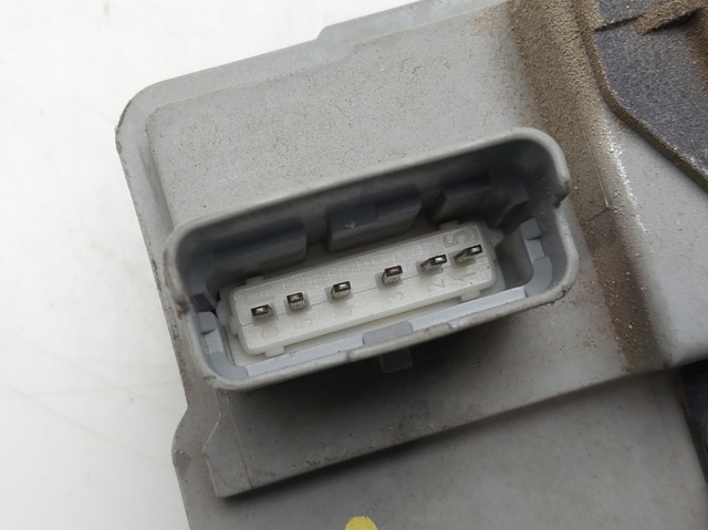 9136L2 Cerradura de puerta delantera derecha  en stock Sabadell