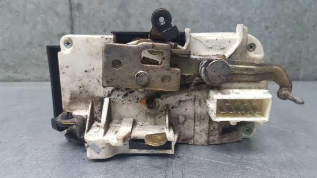 9136L8 PEUGEOT Cerradura de puerta delantera derecha  comprar en Jaén