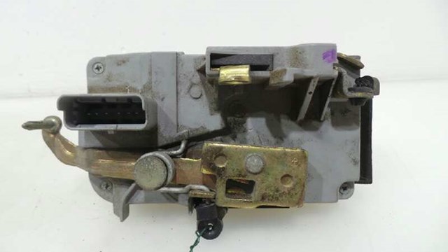 PEUGEOT 9136L8 Cerradura de puerta delantera derecha comprar Tarragona