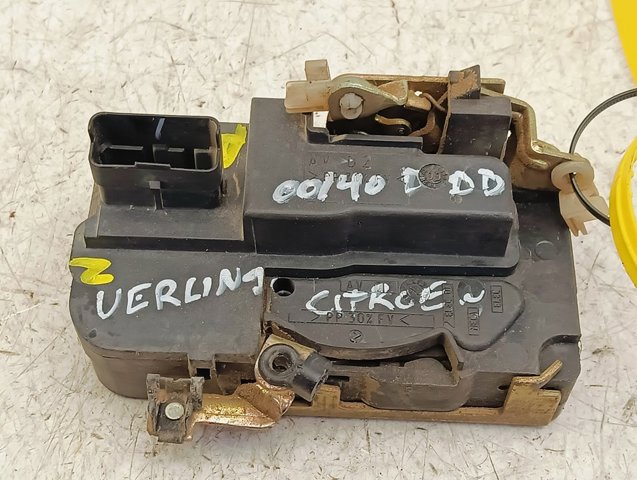 9136P7 Cerradura de puerta delantera derecha  comprar en Zaragoza