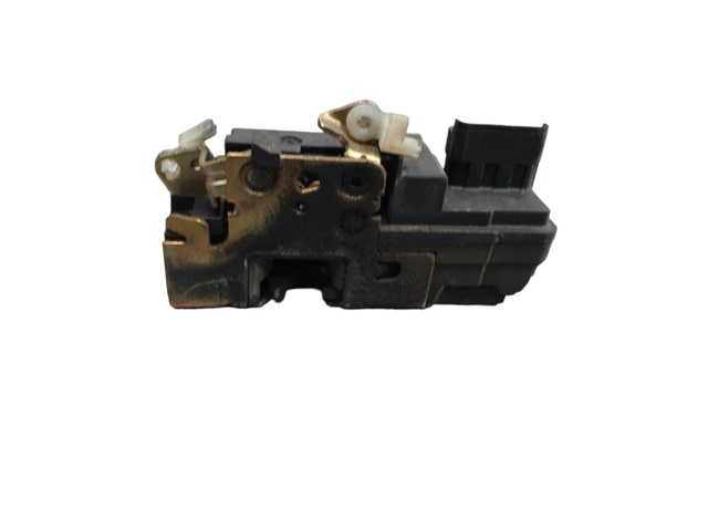 9136P7 PEUGEOT Cerradura de puerta delantera derecha  en stock Gandía
