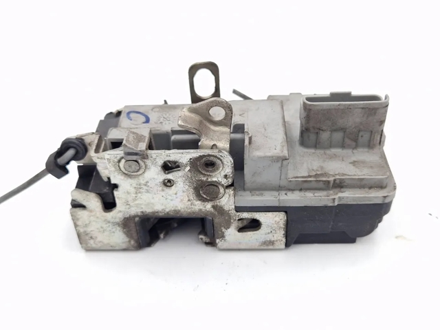 9136S7 Cerradura de puerta delantera derecha  en stock Sabadell