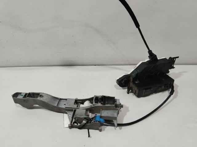 9136Y8 PEUGEOT Cerradura de puerta delantera derecha  comprar en Oviedo