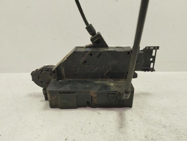 9136Y8 PEUGEOT Cerradura de puerta delantera derecha  comprar en Jaén