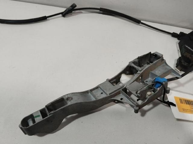 PEUGEOT 9136Y8 Cerradura de puerta delantera derecha  en stock Valencia