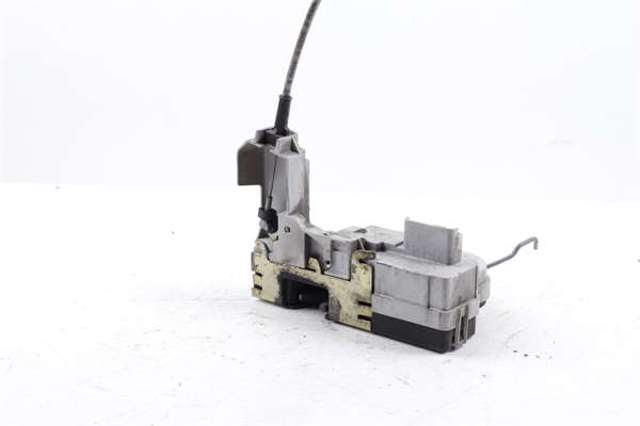PEUGEOT 9136Z9 Cerradura de puerta delantera derecha  en stock Valencia