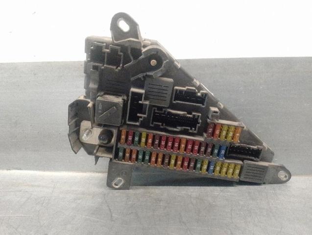 9138830 BMW