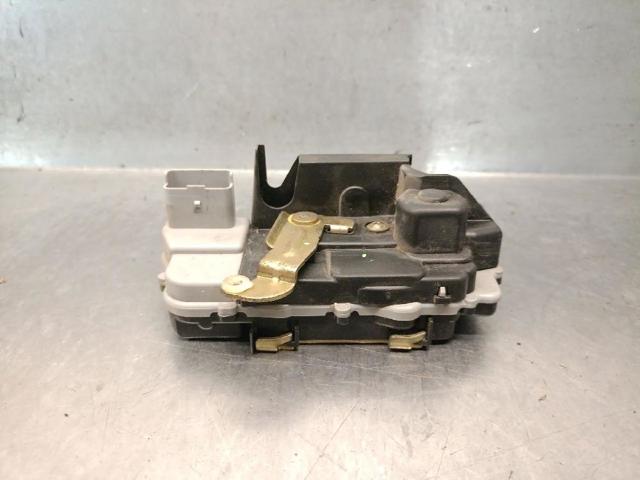 913894 PEUGEOT Cerradura de la puerta trasera derecha comprar Madrid