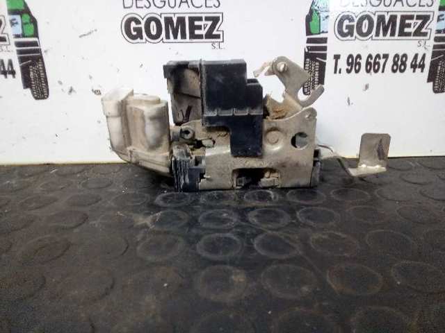 PEUGEOT 9138C5 Cerradura de puerta lateral corrediza derecha comprar Barcelona