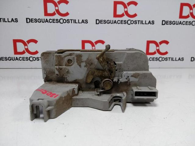 PEUGEOT 9138G0 Cerradura de la puerta trasera derecha comprar Pamplona