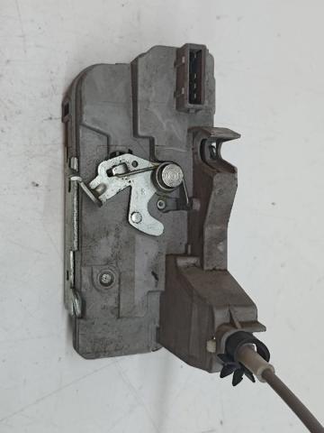 PEUGEOT 9138G0 Cerradura de la puerta trasera derecha comprar Barcelona