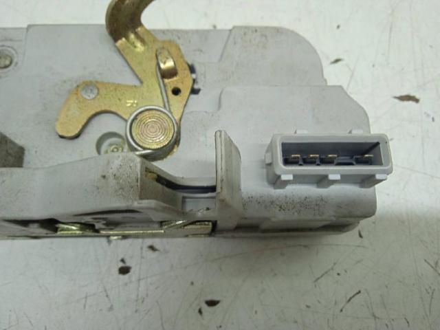 9138G0 Cerradura de la puerta trasera derecha comprar Girona