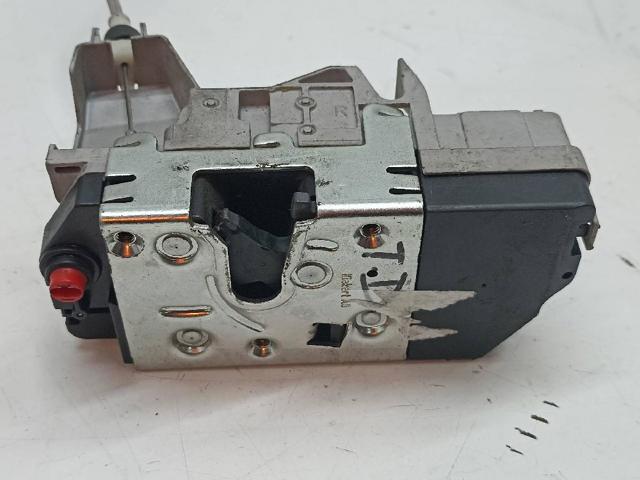 9138G0 PEUGEOT Cerradura de la puerta trasera derecha  comprar en Oviedo