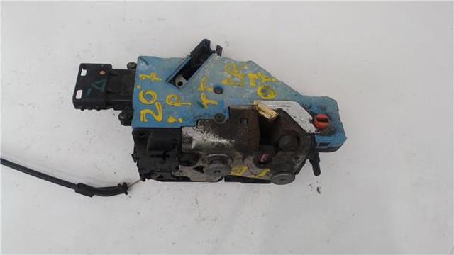 PEUGEOT 9138H8 Cerradura de la puerta trasera derecha  comprar en Ponferrada
