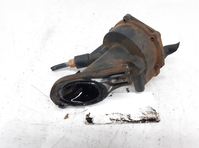 9140050600 FORD Bomba de vacío  en stock Córdoba