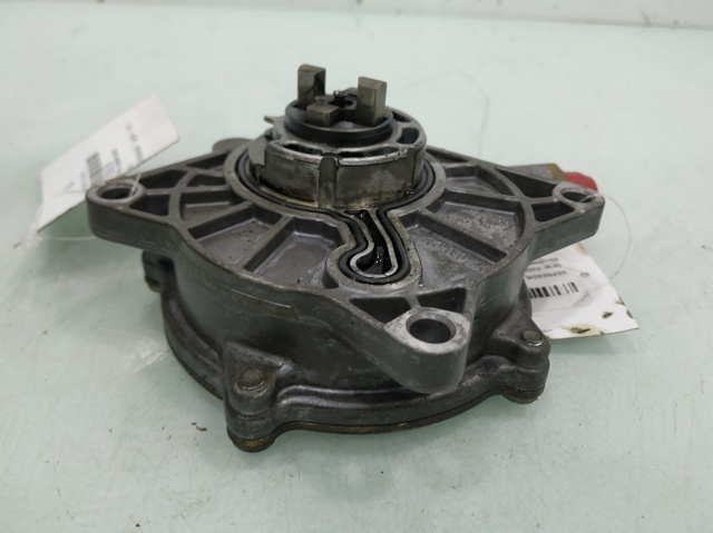 9140300030 SSANG YONG Bomba de vacío  disponible Alicante