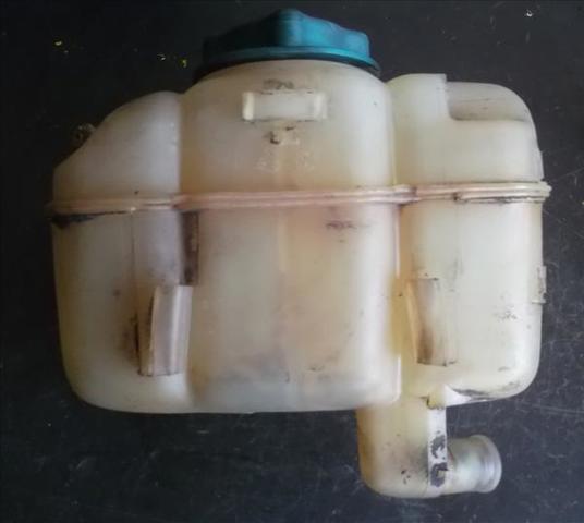 Vaso de expansión sistema de refrigeración 9141095 VOLVO