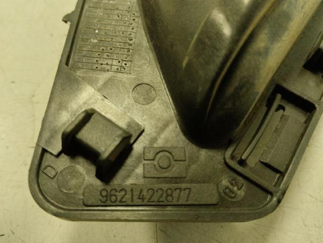 914395 PEUGEOT Manija interior de puerta delantera derecha comprar Alcalá