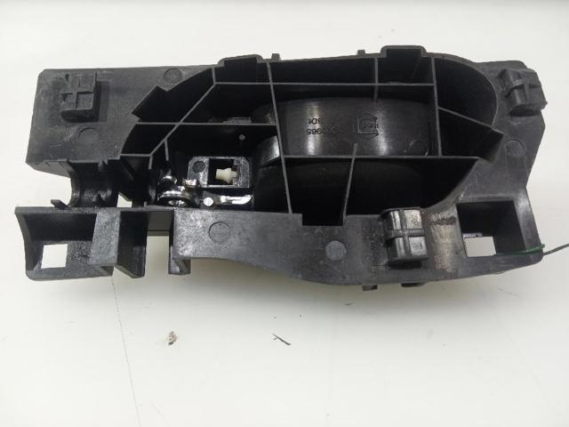PEUGEOT 9144A5 Manija interior de puerta delantera derecha  en stock Terrassa