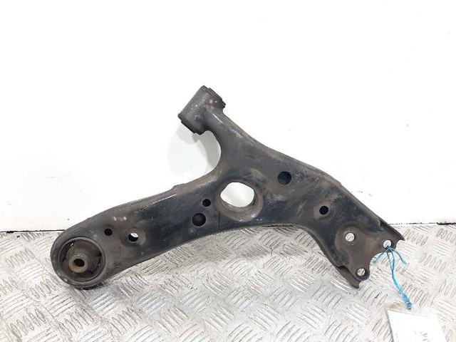 Perno de fijación, brazo delantero, inferior 91554L1690 TOYOTA