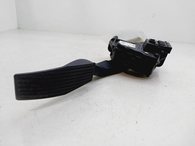 Pedal de acelerador Opel Astra F69