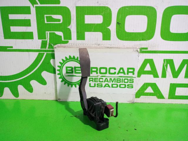 OPEL 9157998 Pedal del acelerador  disponible Valladolid