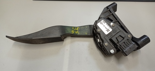9157998 OPEL Pedal del acelerador  en stock Gandía
