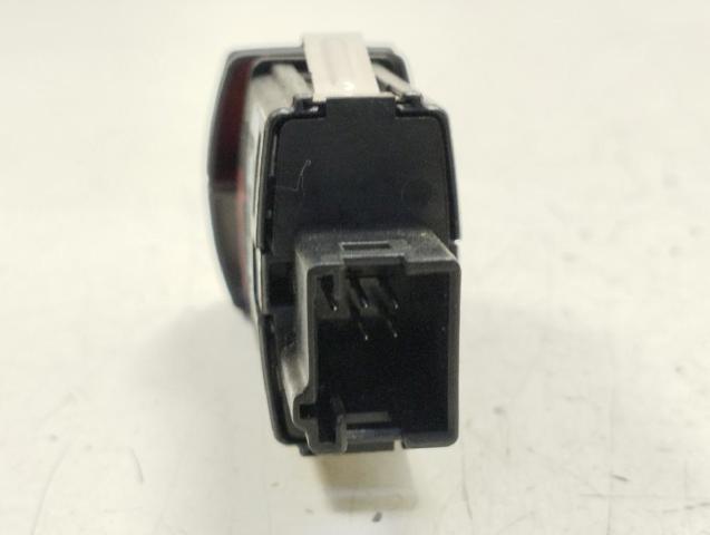 9161896 BMW Boton de luz de emergencía comprar Bilbao